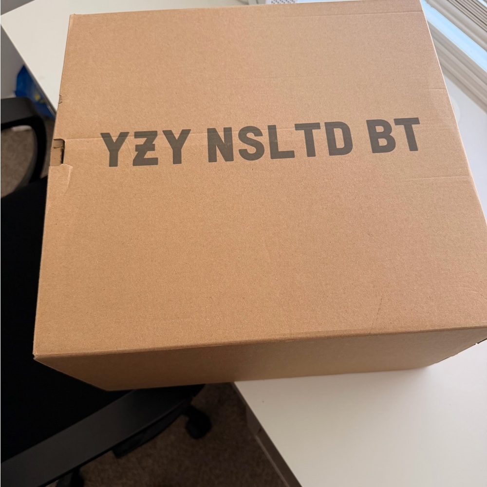 adidas YZY NSLTD BT Box in Brown - Picture 4 of 4